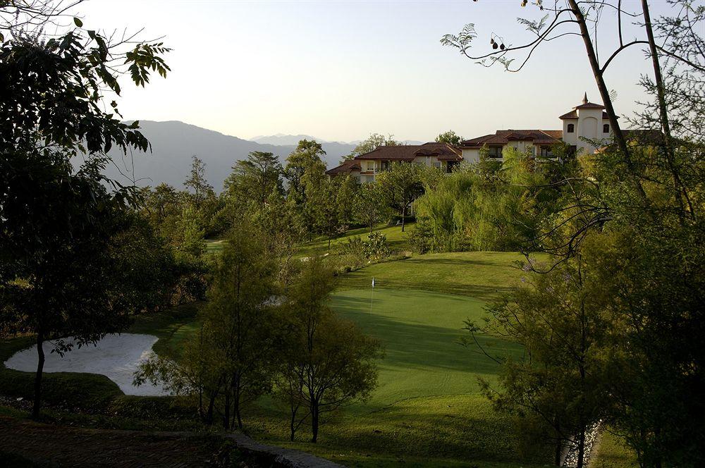 Ananda In The Himalayas Hotel ริชิเคช ภายนอก รูปภาพ